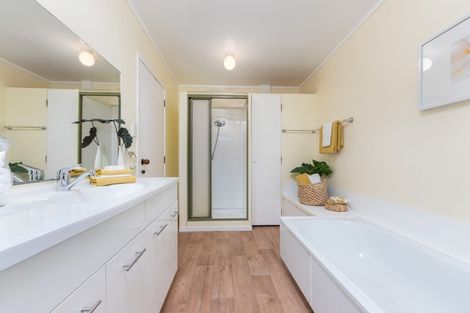 Photo of property in 4/112 Coronation Road, Hillcrest, Auckland, 0627
