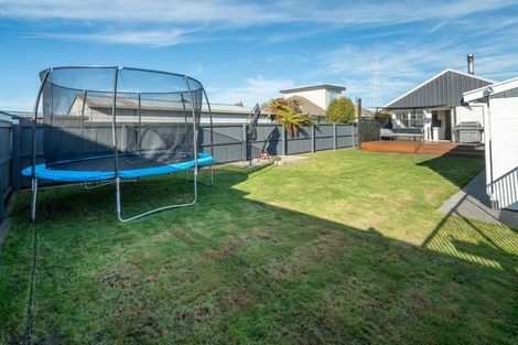 Photo of property in 8 Denise Crescent, Hornby, Christchurch, 8042