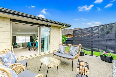 Photo of property in 27 Manhattan Court, Paraparaumu Beach, Paraparaumu, 5032