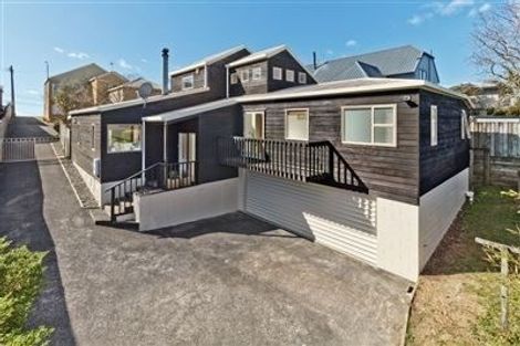 Photo of property in 2/720 East Coast Road, Pinehill, Auckland, 0632
