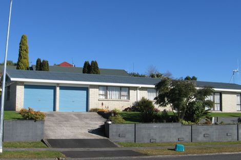 Photo of property in 6 Magnolia Crescent, Nawton, Hamilton, 3200