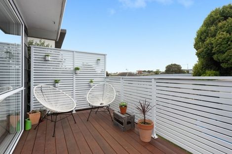 Photo of property in 60b Valley Road, Mount Maunganui, 3116