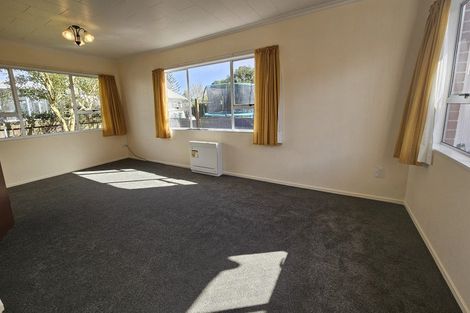 Photo of property in 4/147 Lemon Street, Strandon, New Plymouth, 4312