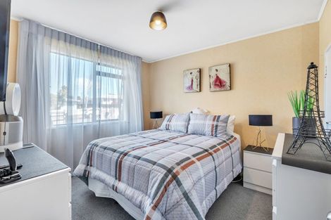 Photo of property in 155 Rowandale Avenue, Manurewa, Auckland, 2102