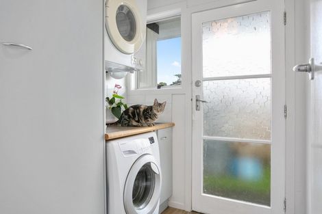 Photo of property in 7a Carlyle Street, Leamington, Cambridge, 3432