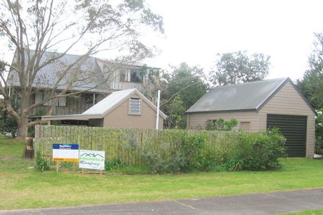 Photo of property in 108 Miro Place, Matarangi, Whitianga, 3592