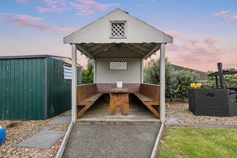 Photo of property in 23 Jarrah Park Drive, Pyes Pa, Tauranga, 3112