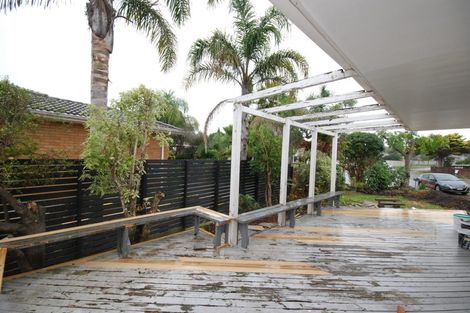 Photo of property in 14 Damson Place, Bucklands Beach, Auckland, 2012