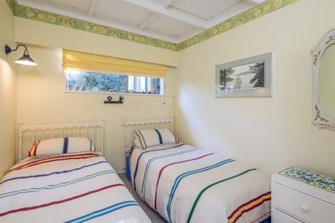 Photo of property in 373a Te Moana Road, Waikanae, 5036