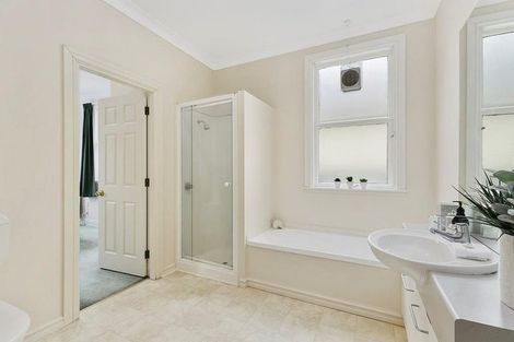 Photo of property in 178 Sydney Street West, Thorndon, Wellington, 6011