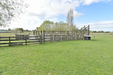 Photo of property in 194 Fishers Road, Loburn, Rangiora, 7473