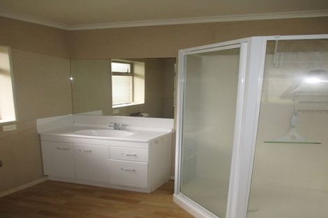 Photo of property in 54 Nottingham Drive, Hamilton East, Hamilton, 3216