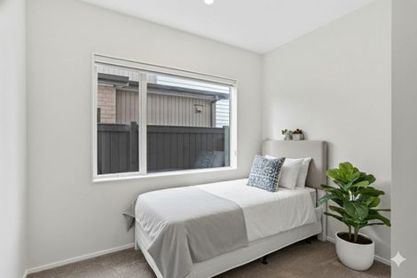 Photo of property in 28 Gecko Road, Hobsonville, Auckland, 0616