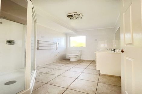 Photo of property in 16 Keppoch Court, Dannemora, Auckland, 2016