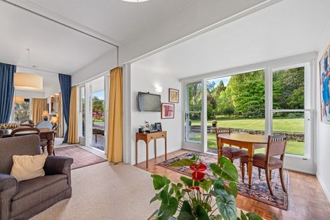 Photo of property in 48 Paraekaretu Street, Hunterville, 4730