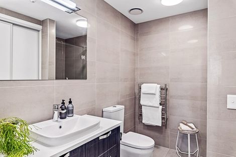 Photo of property in 186 Landmark Terrace, Orewa, 0931