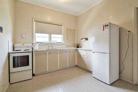 Photo of property in 216 Grove Road, Mayfair, Hastings, 4122