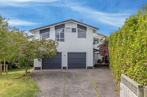 Photo of property in 17 Zion Road, Birkenhead, Auckland, 0626