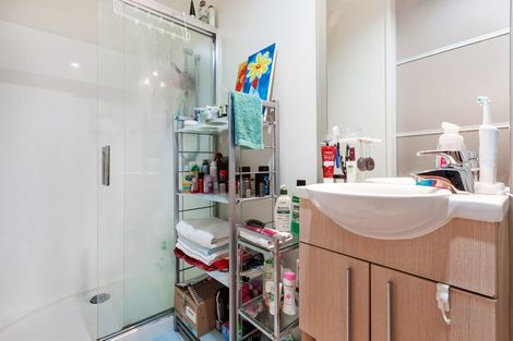 Photo of property in Luna Apartments, 4m/16 Burton Street, Grafton, Auckland, 1010