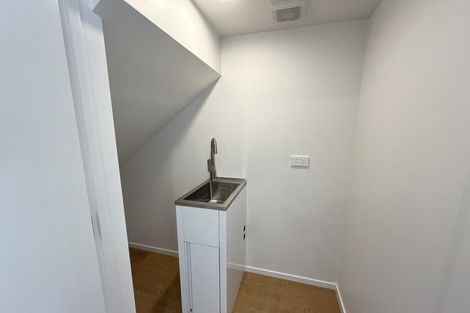 Photo of property in 8/90 Holly Road, St Albans, Christchurch, 8014