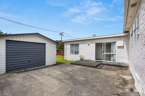 Photo of property in 82 Hewer Crescent, Naenae, Lower Hutt, 5011