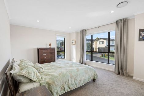 Photo of property in 3 Tawa Place, Orewa, 0931