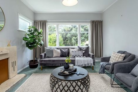 Photo of property in 4 South Featherston Road, South Featherston, Featherston, 5771