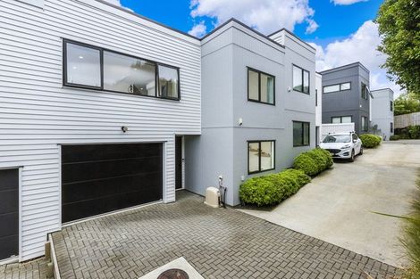 Photo of property in 35b Seon Place, Birkdale, Auckland, 0626