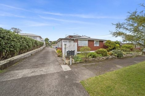 Photo of property in 4a Price Street, Westown, New Plymouth, 4310