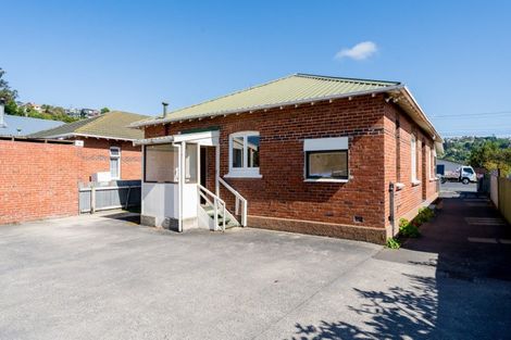 Photo of property in 267 Macandrew Road, Forbury, Dunedin, 9012