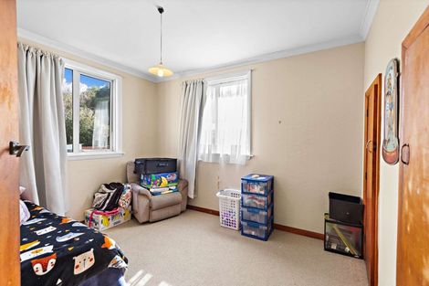 Photo of property in 10 Oturi Road, Waverley, 4510