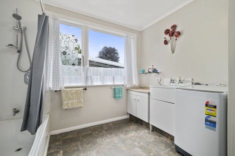 Photo of property in 138 Te Rangitautahanga Road, Turangi, 3334