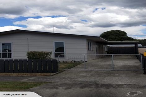 Photo of property in 8 Kebbell Avenue, Levin, 5510