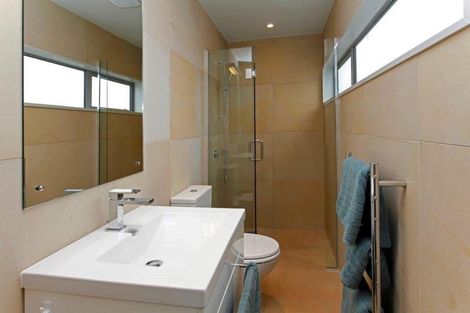 Photo of property in 9/22 Esplanade, Sumner, Christchurch, 8081