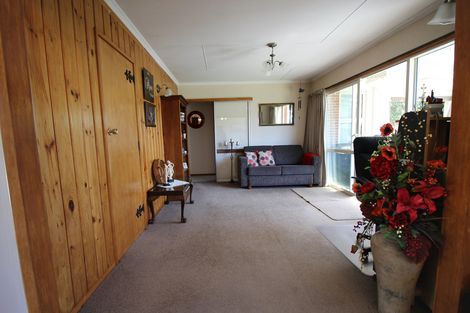 Photo of property in 108 Russell Street, Alexandra, 9320