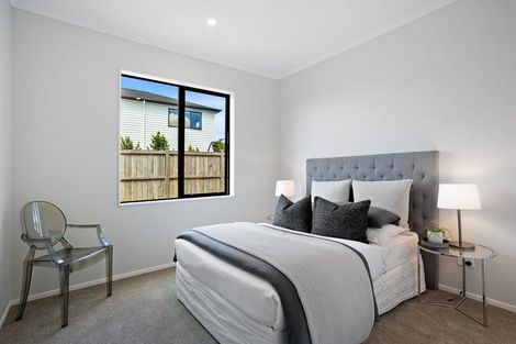 Photo of property in 29 Cambie Avenue, Red Beach, 0932