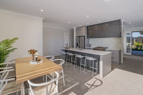 Photo of property in 28 Ngaroma Crescent, Whitianga, 3510