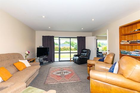 Photo of property in 21 Siegerts Road, Kimbell, Fairlie, 7987