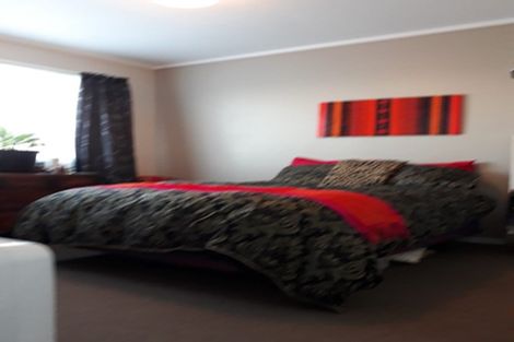 Photo of property in 2/3 Jerome Way, Crofton Downs, Wellington, 6035