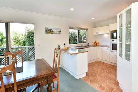 Photo of property in 2/25 Little Barrier Avenue, Manly, Whangaparaoa, 0930