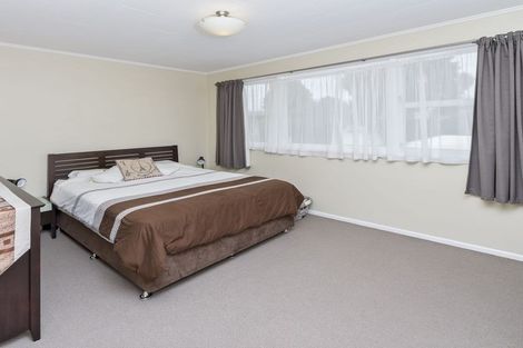 Photo of property in 1/20 La Perouse Street, Botany Downs, Auckland, 2010