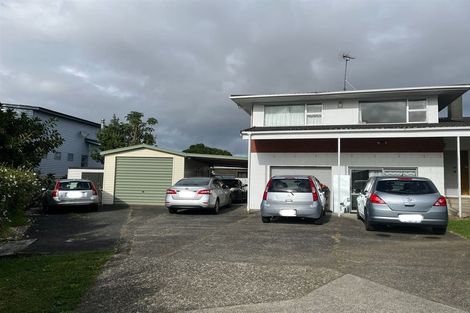 Photo of property in 7a La Perouse Street, Botany Downs, Auckland, 2010