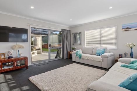 Photo of property in 8c Cannell Farm Drive, Te Puke, 3119