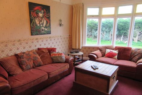 Photo of property in 43 Rhodes Street, Waimate, 7924