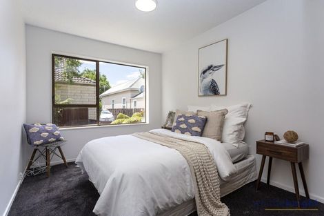 Photo of property in 3/92 North Avon Road, Richmond, Christchurch, 8013