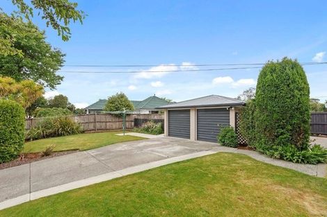 Photo of property in 37 Sledmere Street, Burnside, Christchurch, 8053