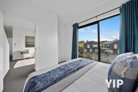 Photo of property in 36 Hokioi Drive, Kenepuru, Porirua, 5022