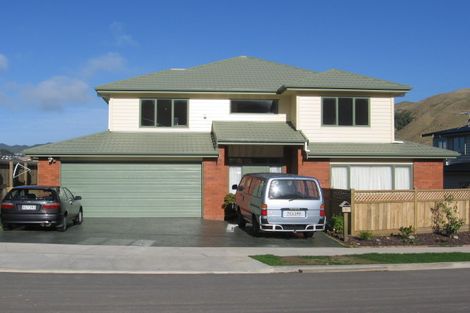 Photo of property in 8 Mauldeth Terrace, Churton Park, Wellington, 6037