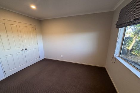 Photo of property in 6 Kea Place, Fitzherbert, Palmerston North, 4410