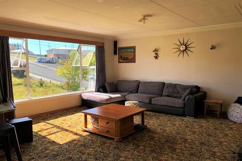 Photo of property in 6 Ross Street, Balclutha, 9230